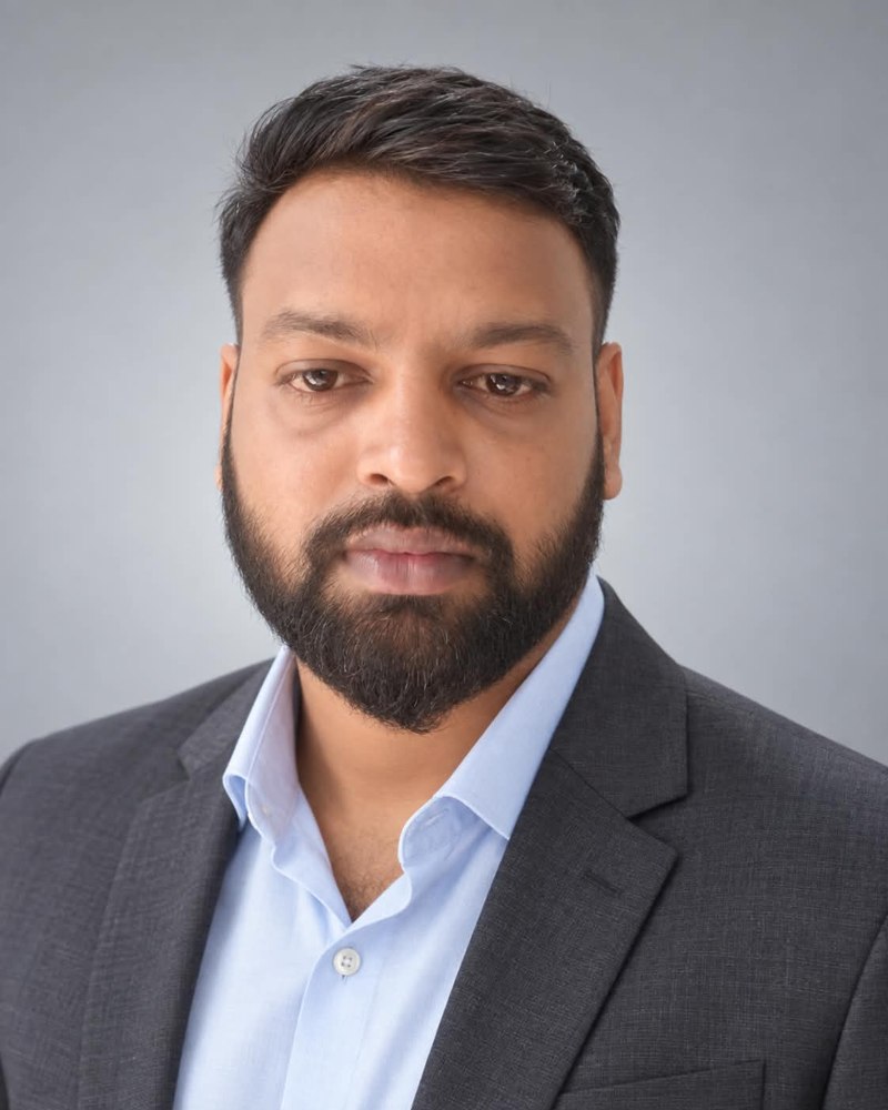 AcnoFin founder portrait provided for the website
